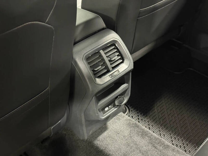 2024 Volkswagen Tiguan SEL R-Line 4Motion