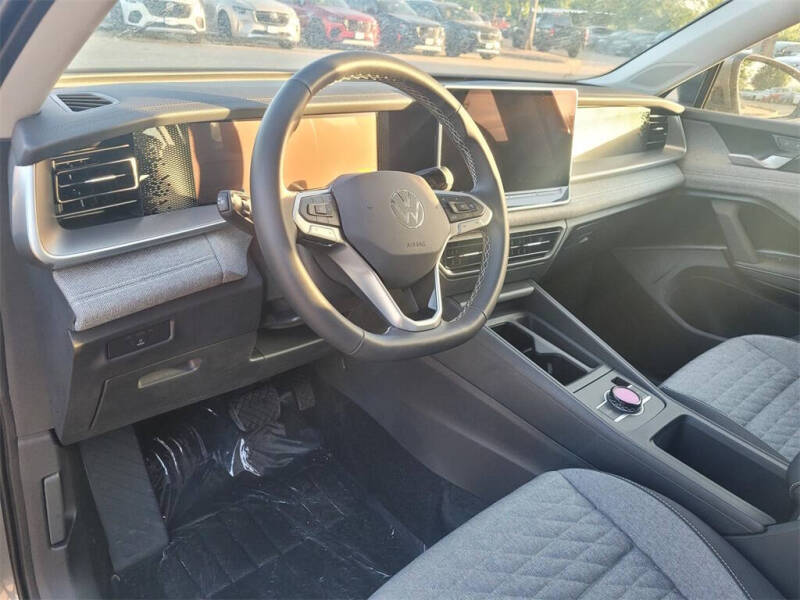 2025 Volkswagen Tiguan S