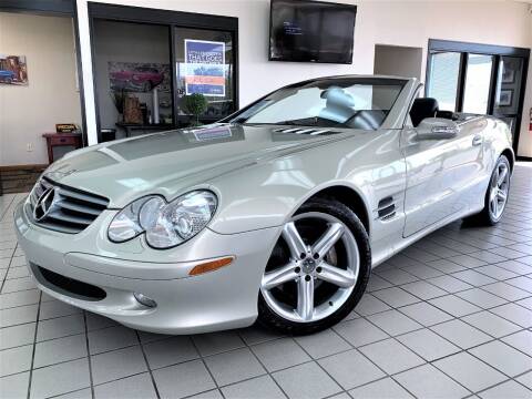 2003 Mercedes-Benz SL-Class for sale at SAINT CHARLES MOTORCARS in Saint Charles IL