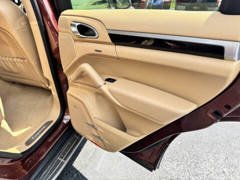 2012 Porsche Cayenne Tiptronic