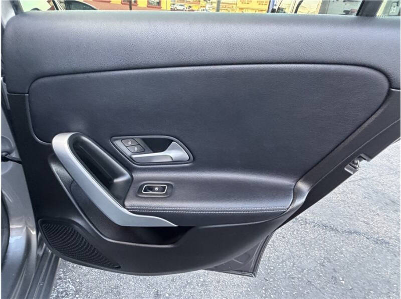 2019 Mercedes-Benz A-Class A 220