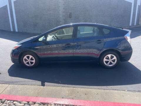 2012 Toyota Prius Two