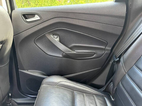 2017 Ford C-MAX Energi SE