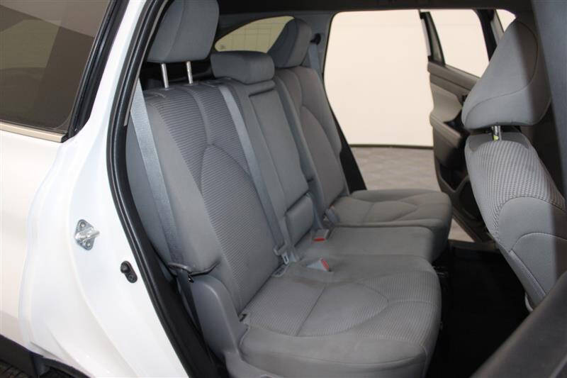 2022 Toyota Highlander L