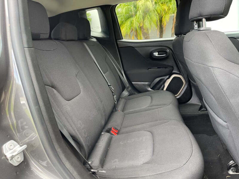 2017 Jeep Renegade Latitude