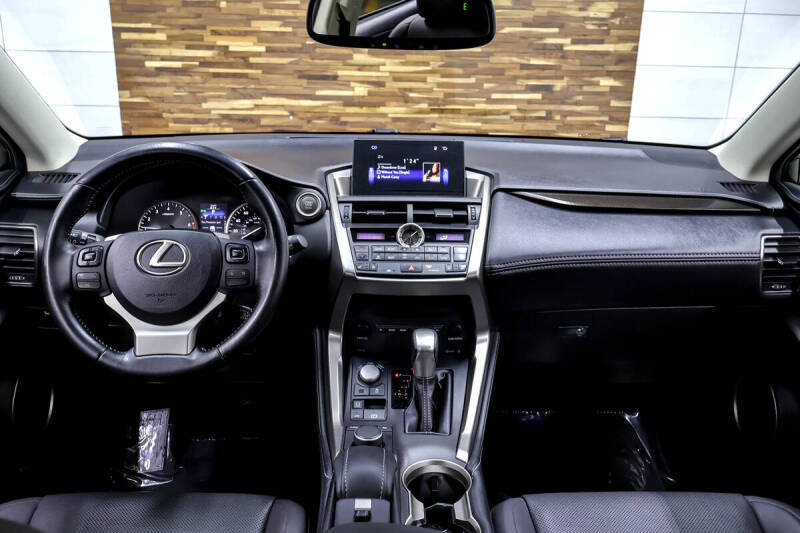 2016 Lexus NX 200t