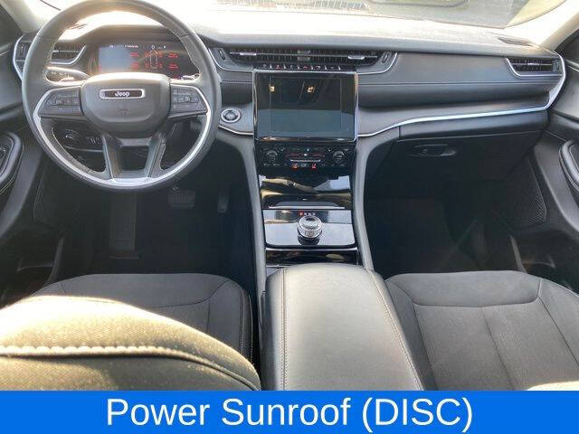 2023 Jeep Grand Cherokee L Laredo