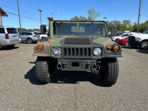 2004 AM General M1123