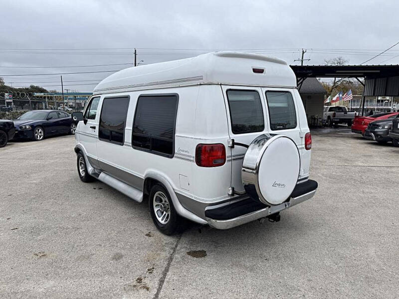 1997 Dodge Ram Van 2500