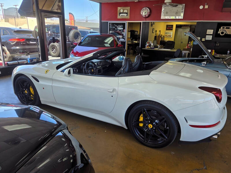 2017 Ferrari California T