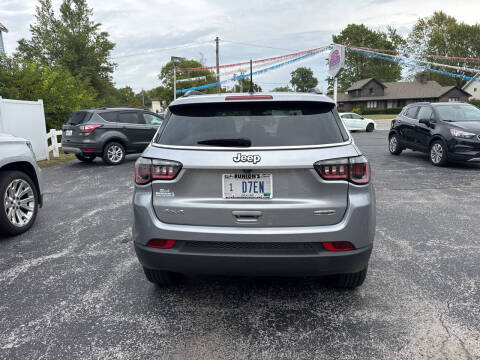 2022 Jeep Compass Latitude Lux