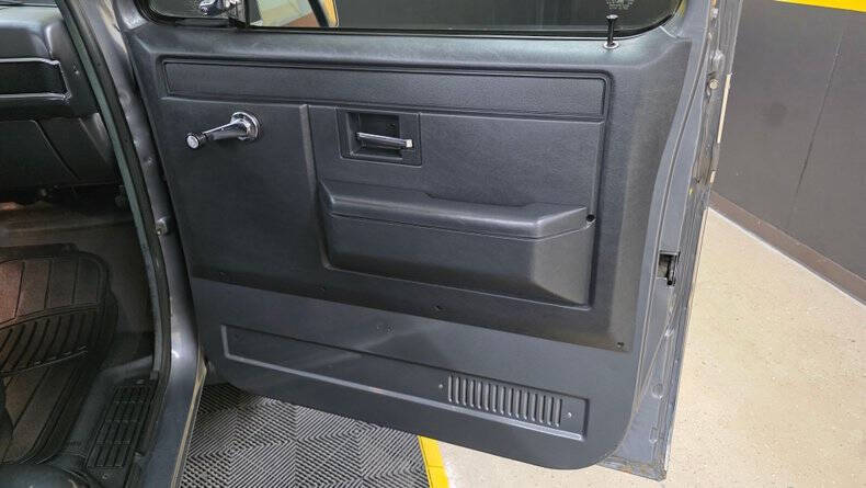 1987 GMC R/V 1500 Series