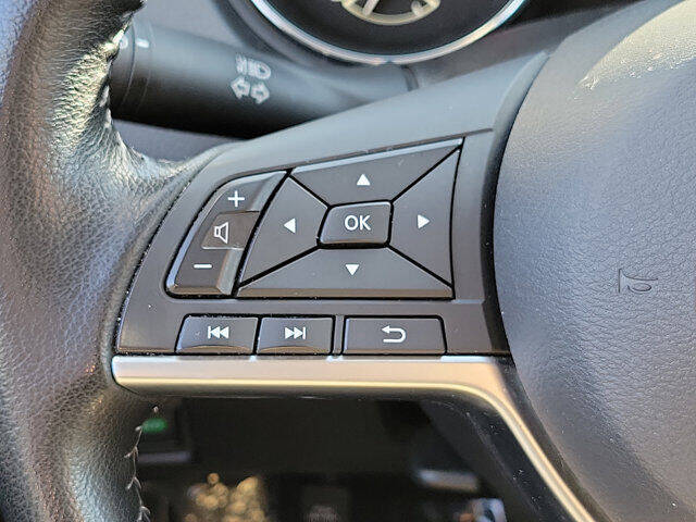 2020 Nissan Rogue SV