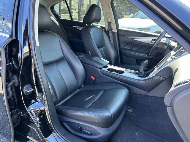 2021 Infiniti Q50 Luxe