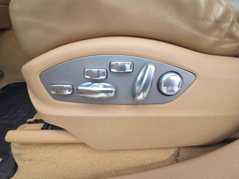 2011 Porsche Cayenne Turbo