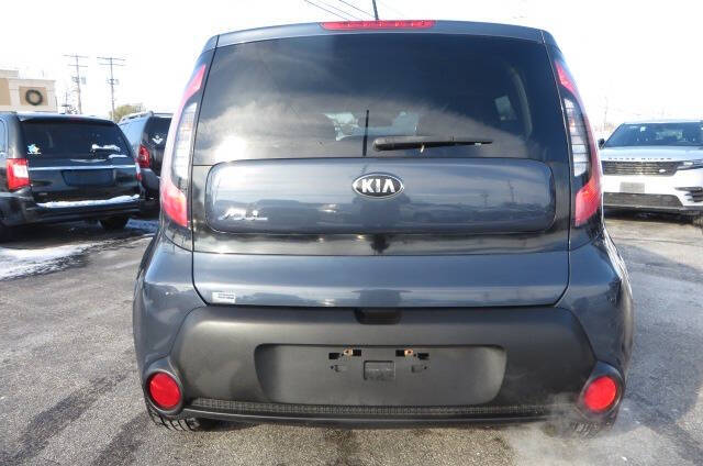 2015 Kia Soul +