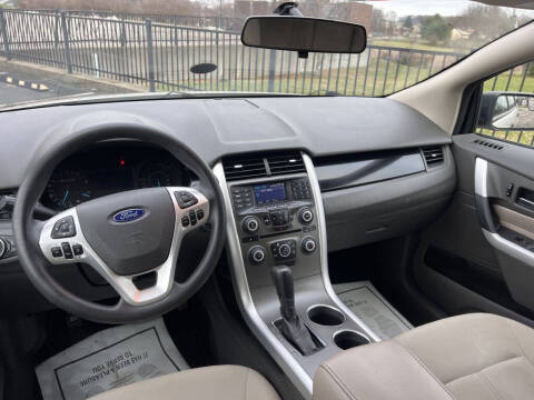 2012 Ford Edge SE