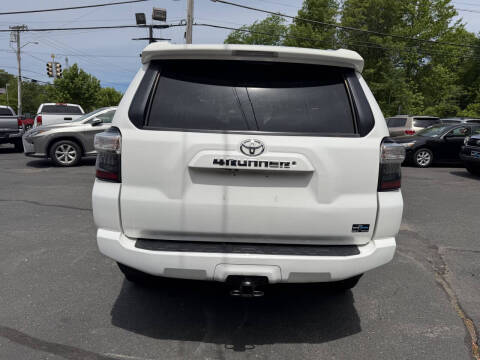 2018 Toyota 4Runner SR5