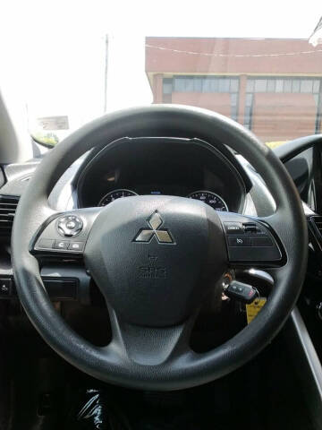 2023 Mitsubishi Eclipse Cross ES