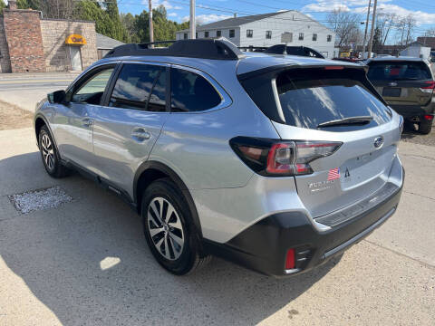 2022 Subaru Outback Premium