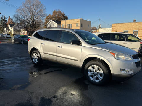 2010 Chevrolet Traverse for sale at Xpress Auto Sales in Roseville MI