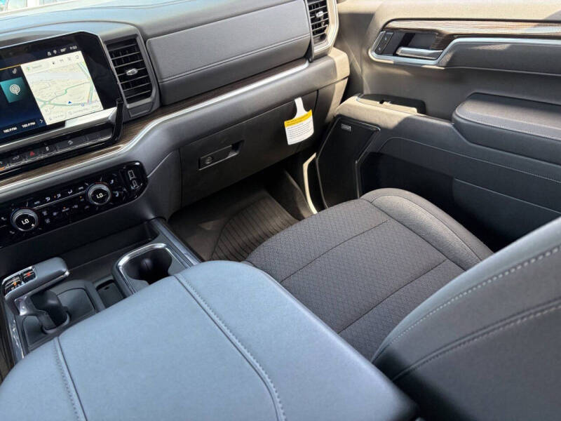 2025 Chevrolet Silverado 1500