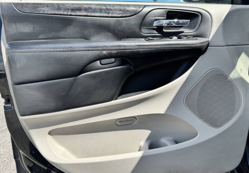 2014 Dodge Grand Caravan SE - Photo 10