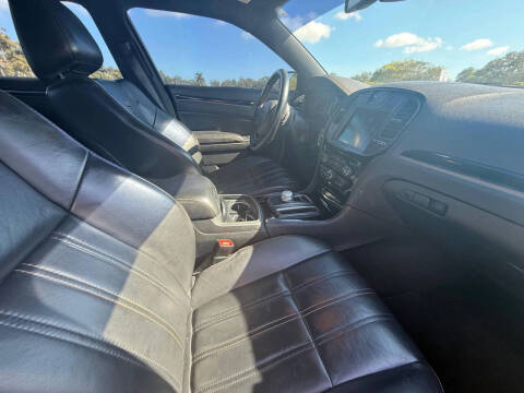 2016 Chrysler 300 S Alloy Edition