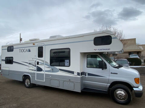 2007 Fleetwood 29V QUAD BUNK BEDS