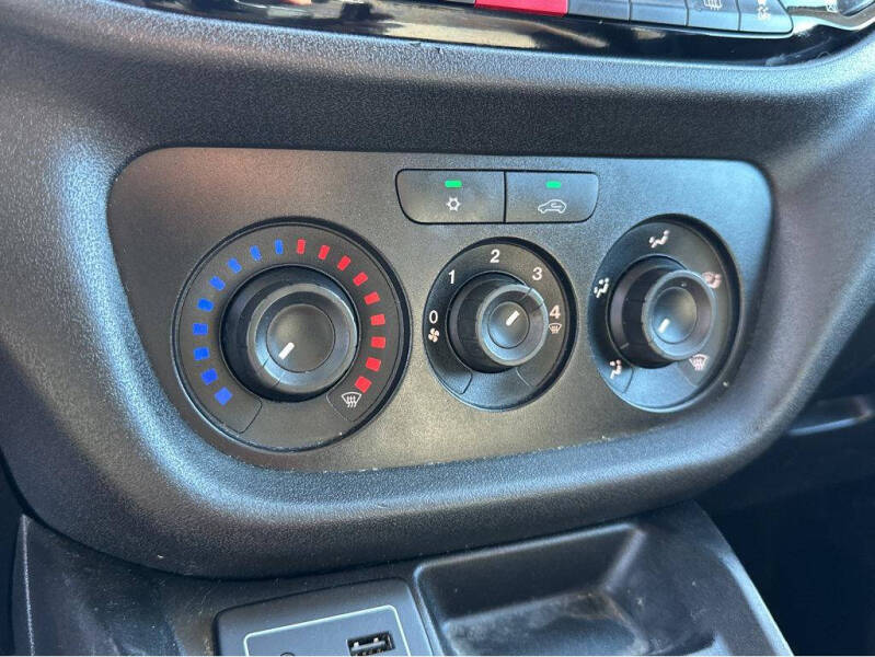 2018 RAM ProMaster City Tradesman SLT