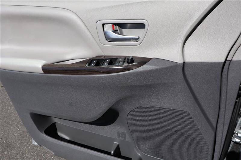 2020 Toyota Sienna