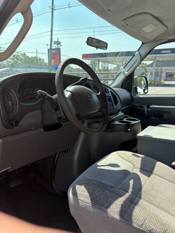 2007 Ford E-Series E-250