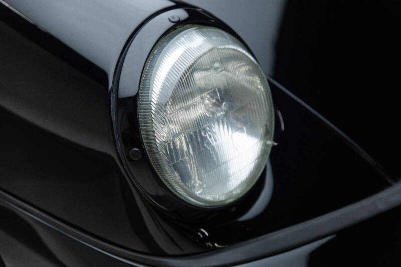 1991 Porsche 911 Carrera 2