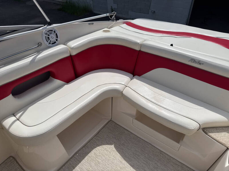 2003 Rinker 232 CAPTIVA