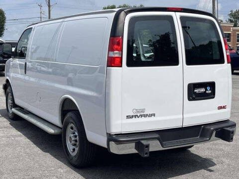 2025 GMC Savana 2500