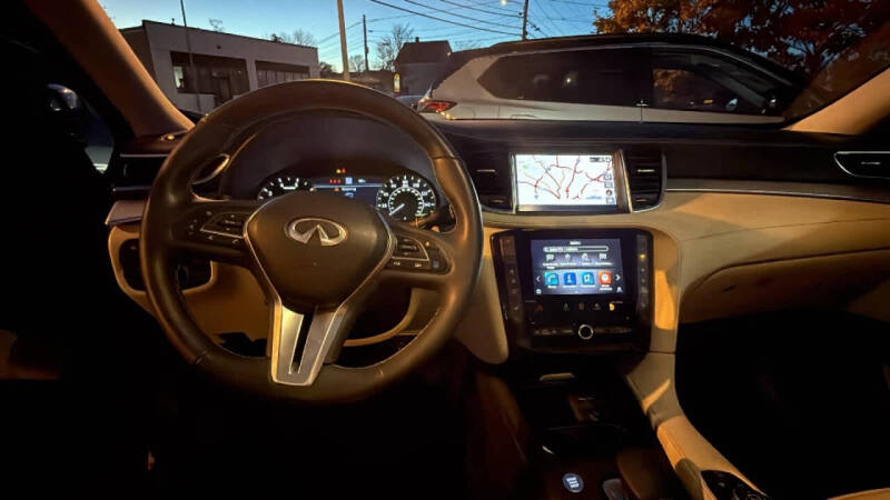 2022 Infiniti QX50 Sensory