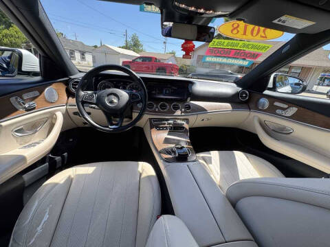 2018 Mercedes-Benz E-Class E 300