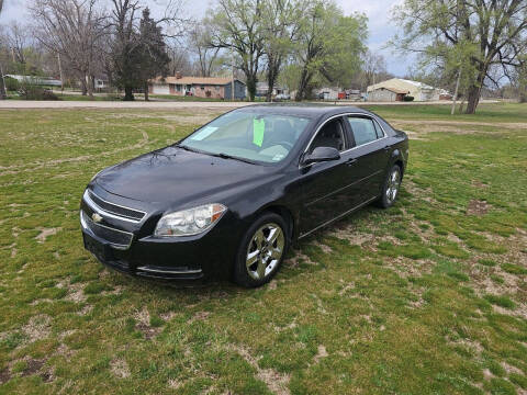 2009 Chevrolet Malibu for sale at Nelsons Auto Sales in Park Hills MO