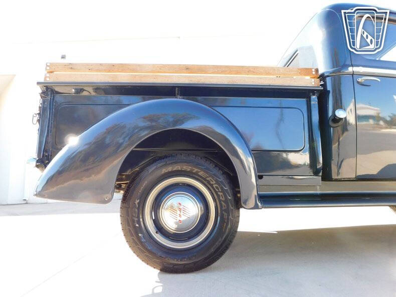 1946 Ford F-100