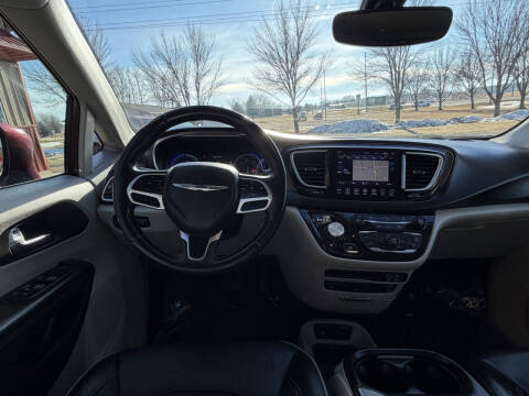 2018 Chrysler Pacifica Touring L Plus