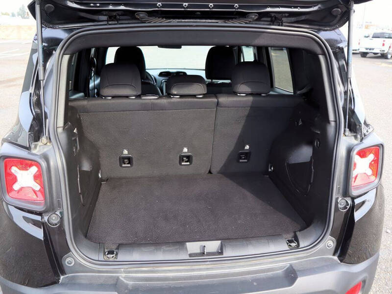 2022 Jeep Renegade Altitude