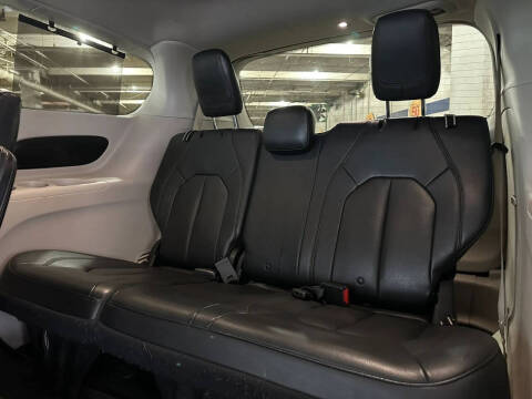 2017 Chrysler Pacifica