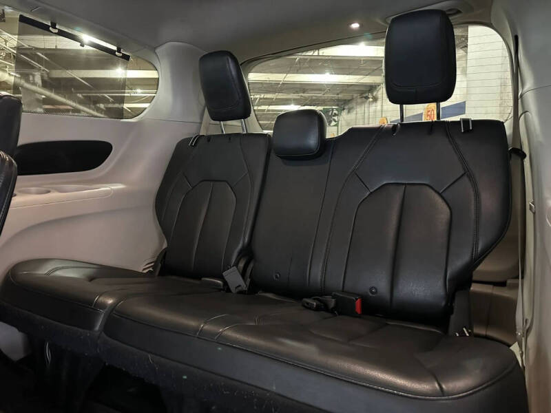 2017 Chrysler Pacifica