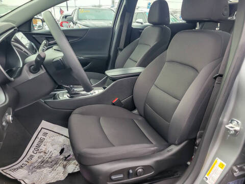 2024 Chevrolet Malibu LT