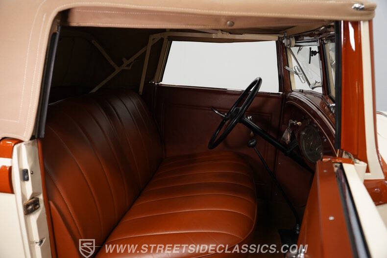1932 Chrysler Cirrus