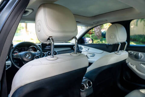 2015 Mercedes-Benz C-Class C 300