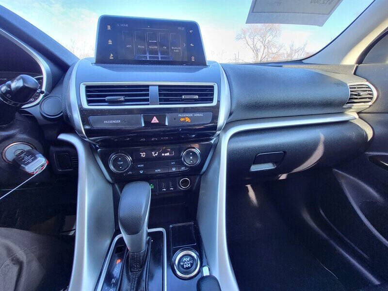 2019 Mitsubishi Eclipse Cross LE