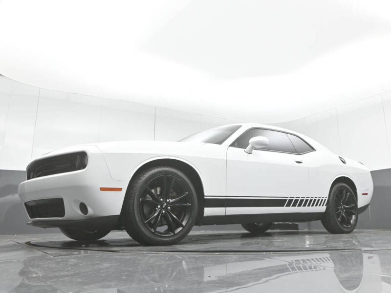 2017 Dodge Challenger SXT