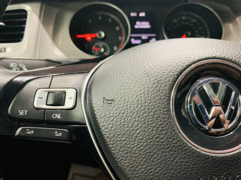 2015 Volkswagen Golf TSI S