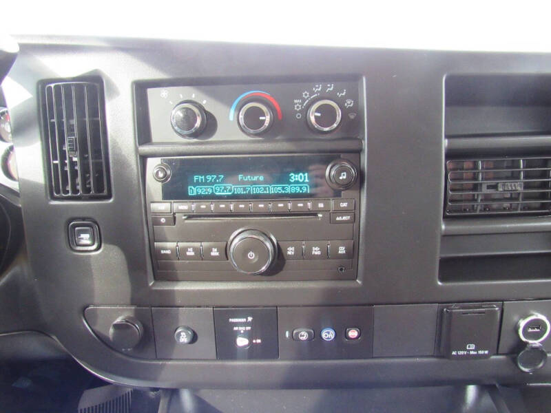 2016 Chevrolet Express LS 2500